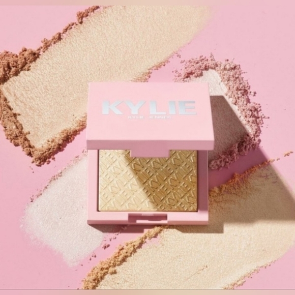 Kylie Cosmetics Other - KYLIE Jenner Pressed Illuminating Kylighter- ICE ME OUT